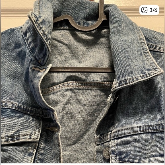 Denim Cropped Jacket - Picture 3 of 6